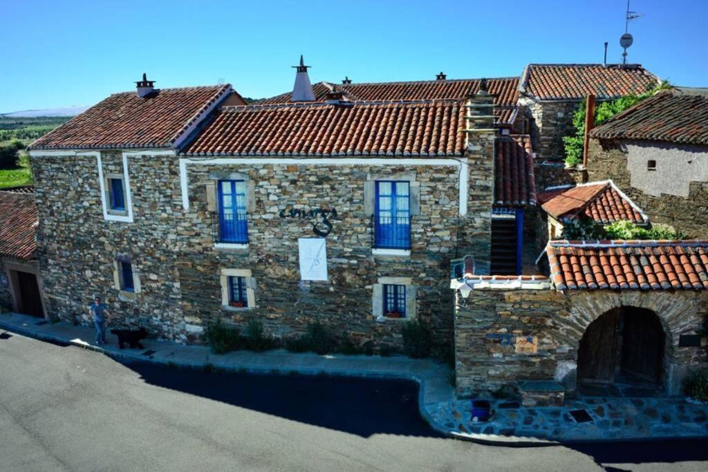 Casa Camarga Santiago Millas Exterior foto
